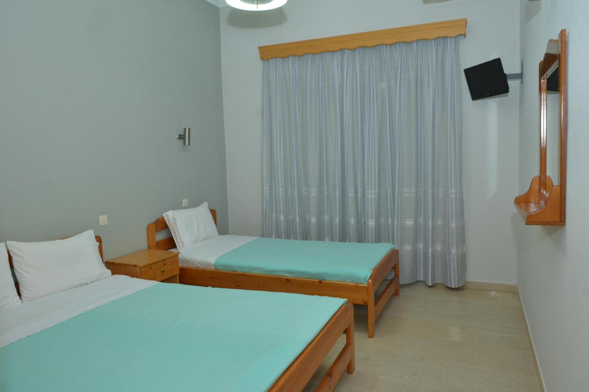 Hotel Filoxenia Neoi Poroi Exterior photo